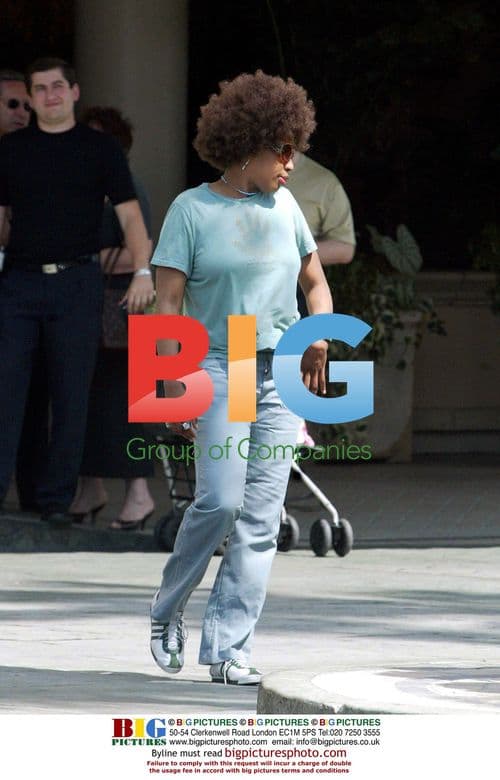 Macy Gray Leaves Beverly Hills Hotel