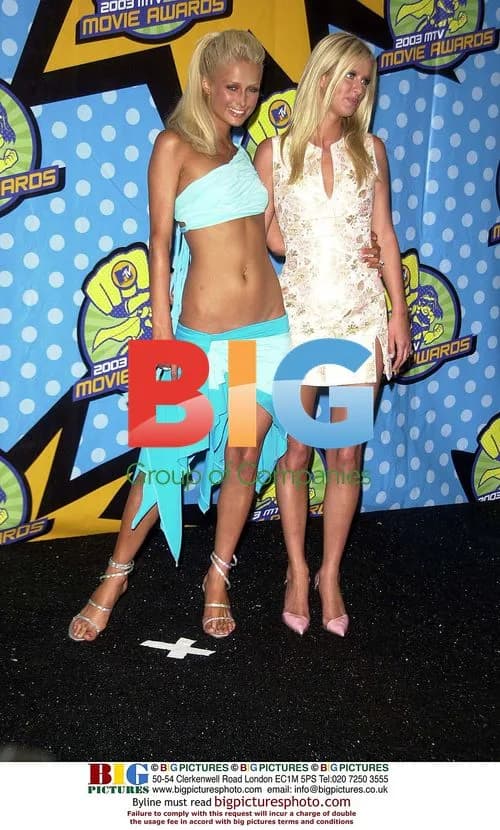 Paris & Nicky Hilton at 2003 MTV Movie Awards