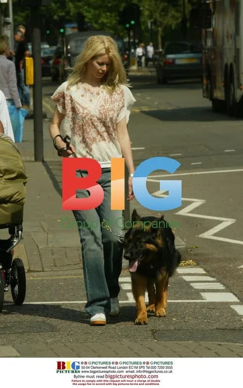 Claudia Schiffer Spends Afternoon in London Park