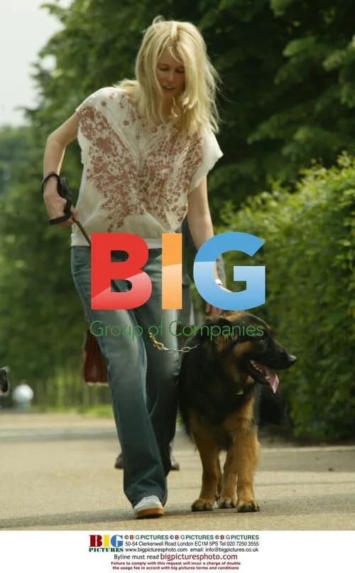 Claudia Schiffer Out with Dog Oscar