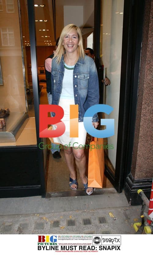 Stylish Celebs at Charity Gala