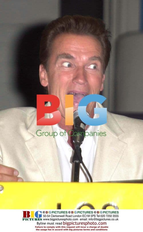 Actress Anna Williamson poses on red carpet