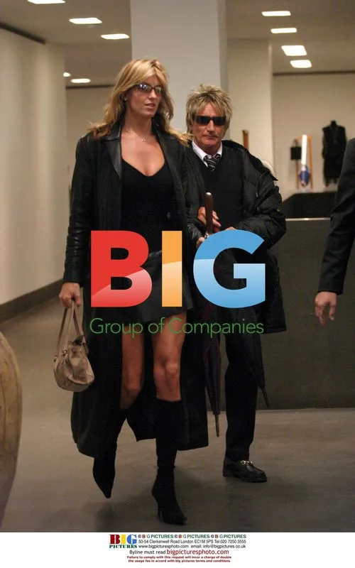 Rod Stewart and Penny Lancaster Shopping in London