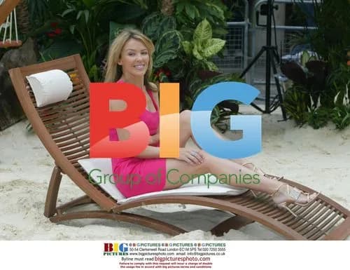 SINGER KYLIE MINOGUE TROPICAL BROCHURE SHOOT