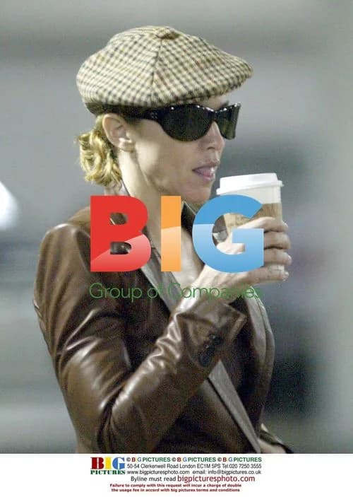 Madonna sips coffee after doctor's visit
