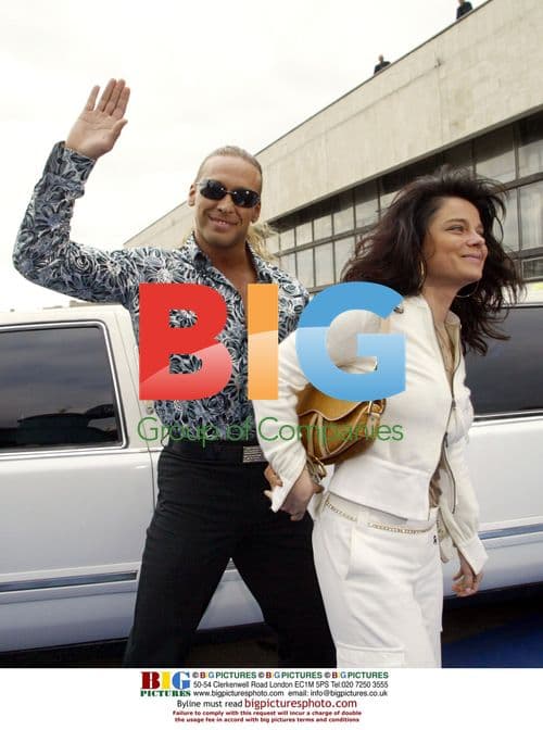 NATASHA KOROLEVA and SERGEY GLUSHKO at MuzTV Awards