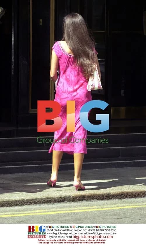 Carol Caplin leaves Dorchester Hotel