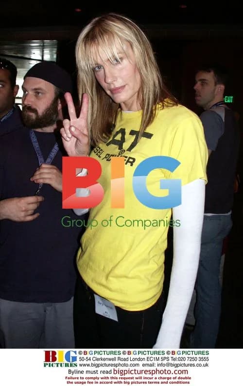 Daryl Hannah gives peace sign at LA film festival