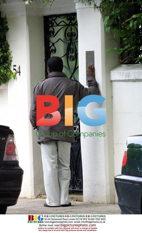 Elle Macpherson traffic warden incident