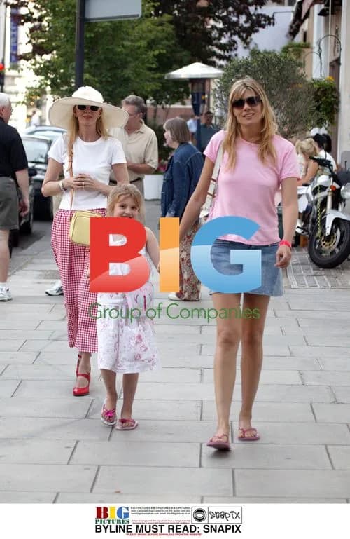 Tania Strecker Out in London