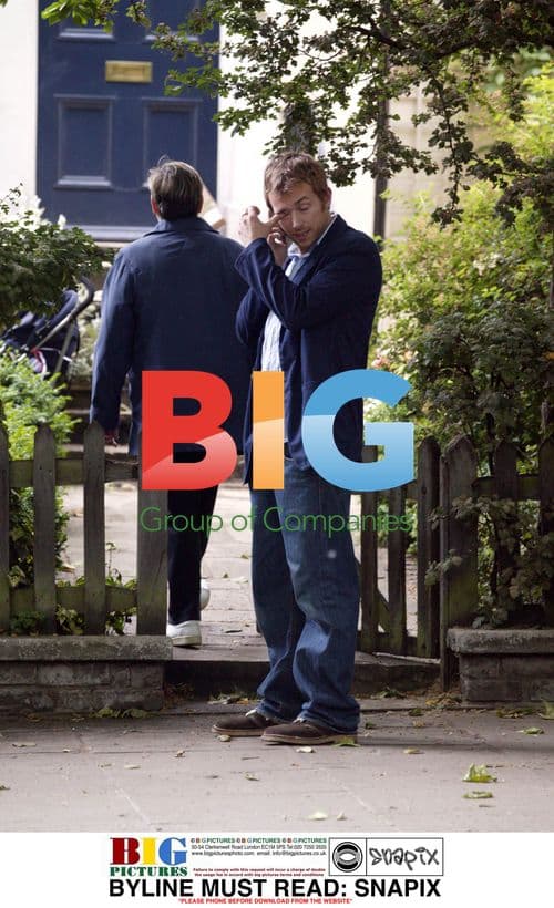 Blur Frontman Damon Albarn Spotted Pushing Buggy