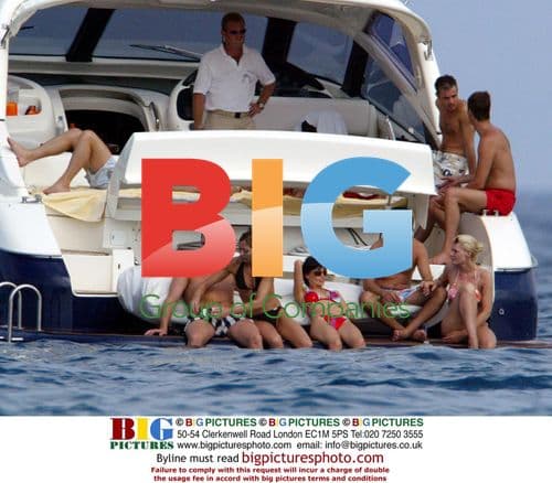 Jayden Smith Filming Scenic Shots