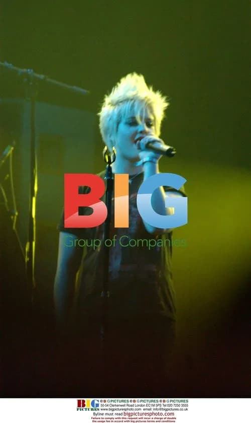 Kelly Osbourne Performing at Snicker's Game On Fest