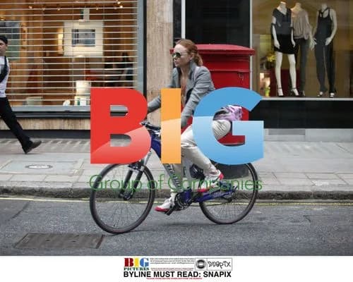 Stella McCartney Cycling to Shop