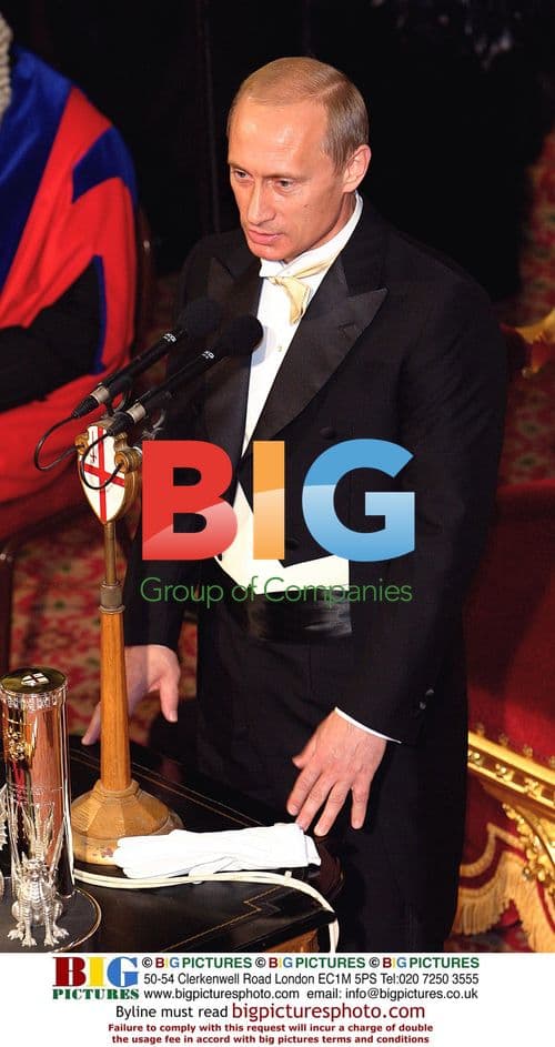 Shawn Mendes and Camila Cabello at Billboard Music Awards