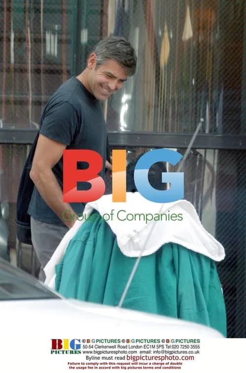 George Clooney Helps Panhandler