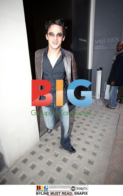 Eliza Dushku Leaving Restaurant