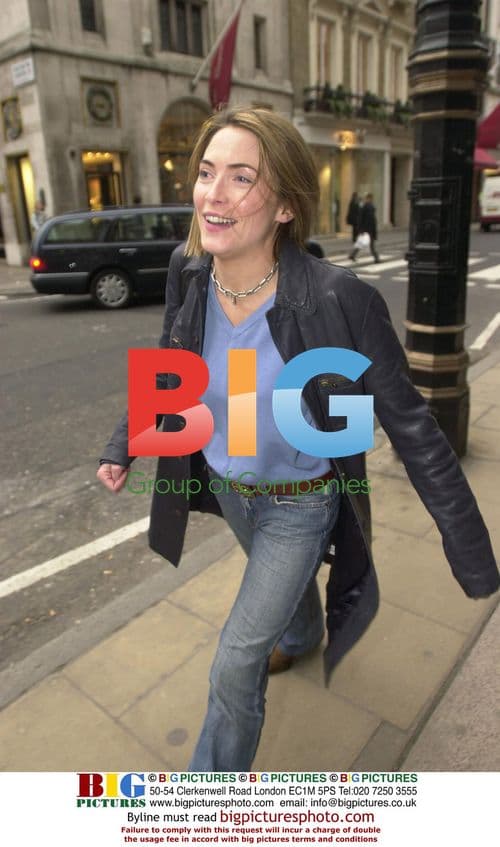 TV Presenter Lisa Rogers Leaves Boyfriend