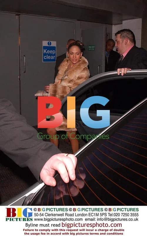 Jennifer Lopez Exiting Mezzo Bar