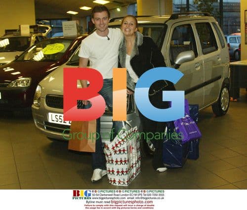 Winners of "Boys and Girls" go car shopping