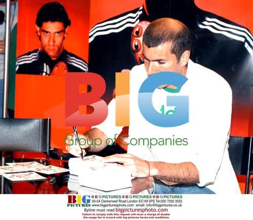 Actors at film premiere