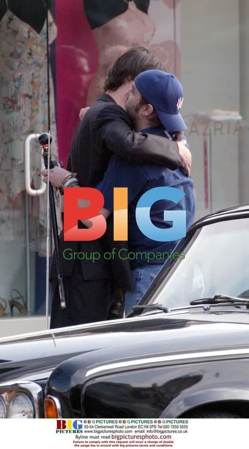 Keanu Reeves Out for Lunch in Beverly Hills