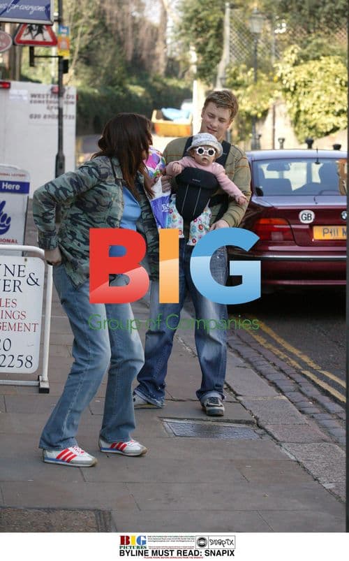 Jamie and Jules Oliver with baby Poppy