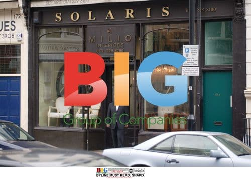 Director Alan Yentob visits shops in London