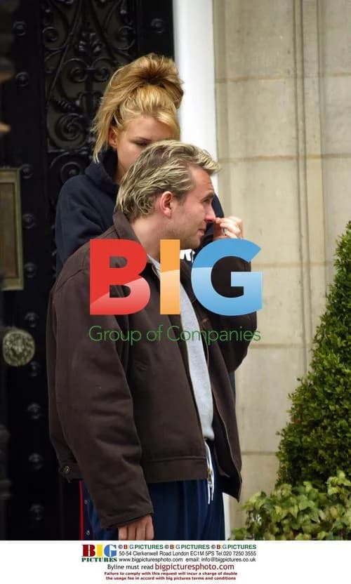 Billie Piper Leaves Home with Mystery Man