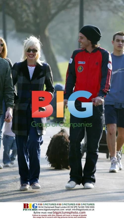Gwen Stefani out in North London