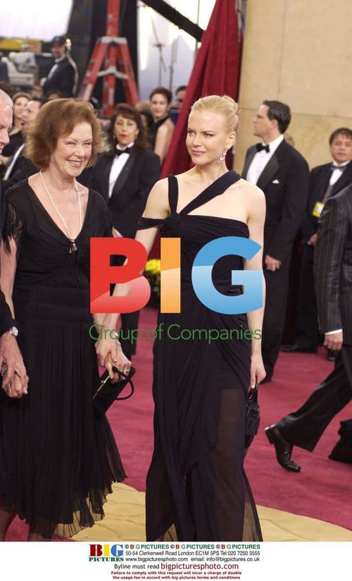 Nicole Kidman & mother at 75th Academy Awards
