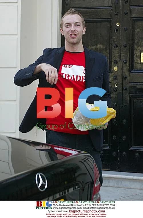Chris Martin Jogging in London