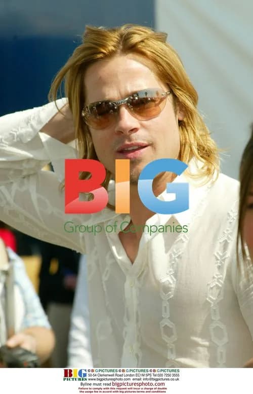 Brad Pitt at 2003 Independent Spirit Awards