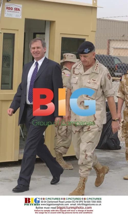 UK Defense Secretary and US CENTCOM General