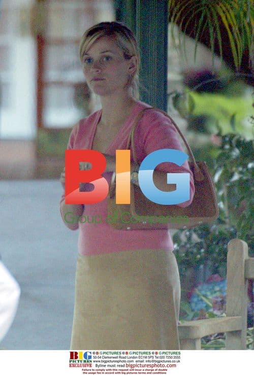 Reese Witherspoon waiting in Bel Air