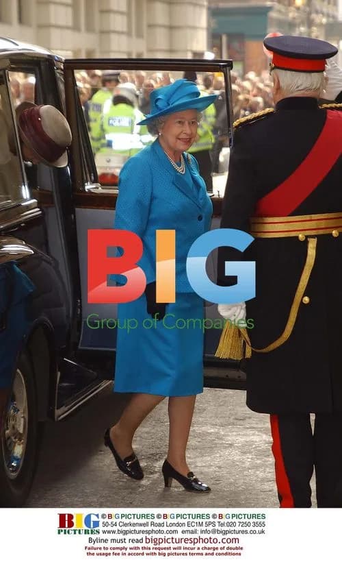 Queen Visits Royal Ballet School