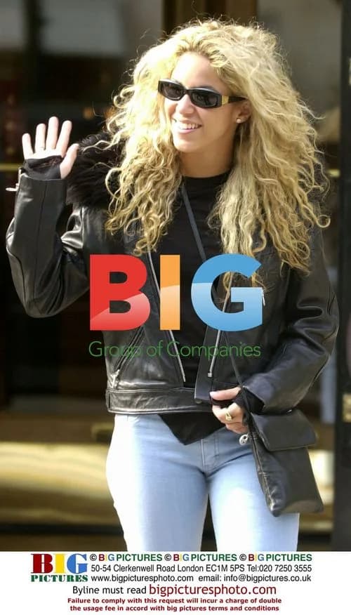Shakira in Paris for Concert