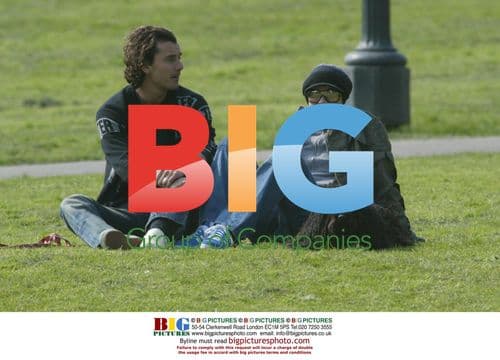 Gwen Stefani and Gavin Rossdale Relax in London