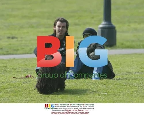 Gwen Stefani and Gavin Rossdale in London Park