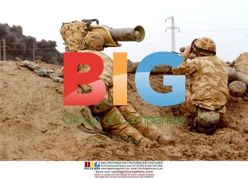 UK Troops Search for Targets in Basra