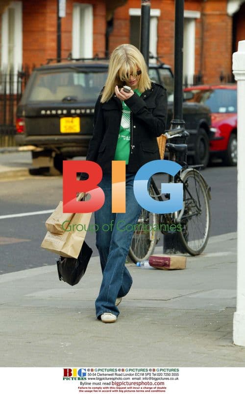 TV Presenter Donna Air Pregnant in London