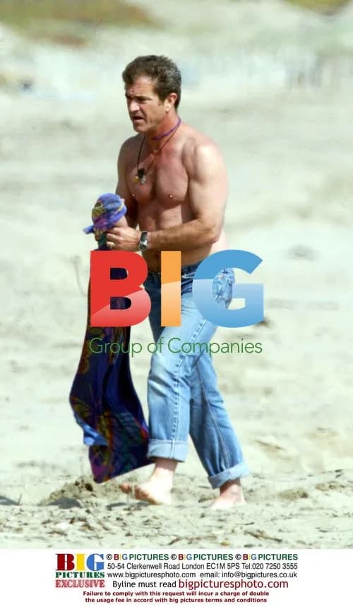 Mel Gibson Enjoys Easter at the Beach