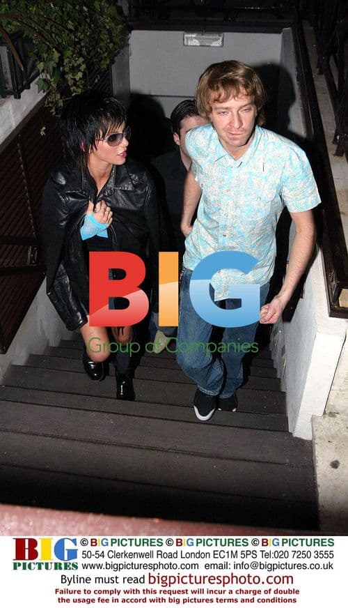 Bialik and Galecki at red-carpet event