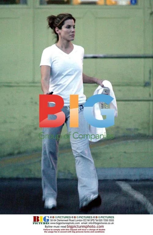 Sandra Bullock Workout at Gym