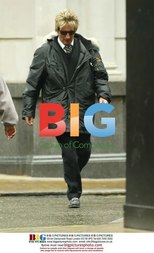 Rod Stewart and Penny Lancaster Shop in London