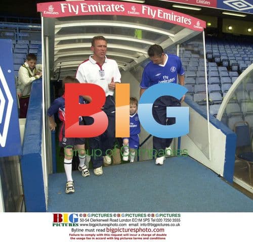 Alec Stewart and Kevin Hitchcock at Stamford Bridge