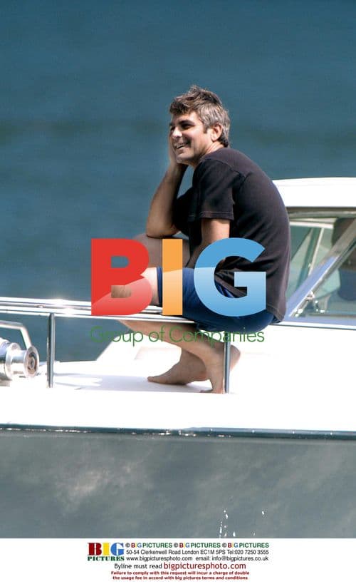 Taylor Swift Performs at Reputation Tour