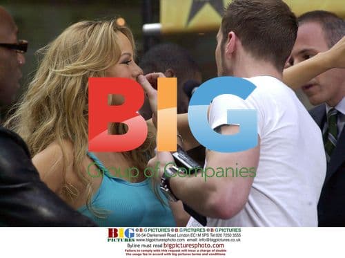 Mariah Carey Performs on Today Show