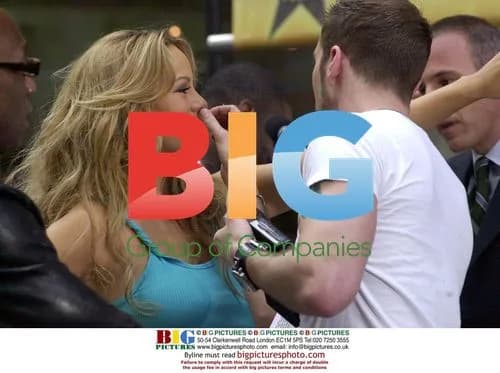 Mariah Carey Performs on Today Show