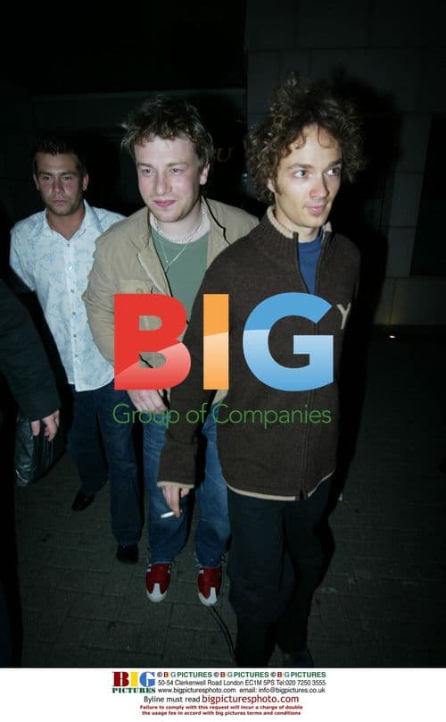 Jamie Oliver Out With Friends
